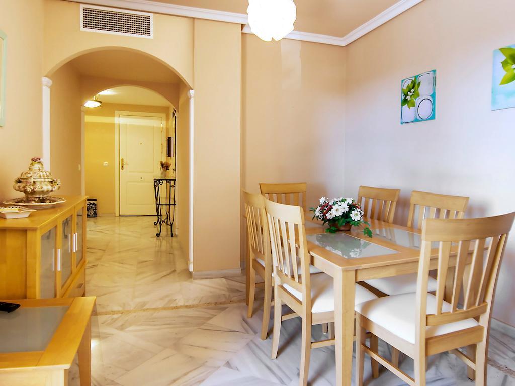 Lorcrimar Otel Marbella Oda fotoğraf